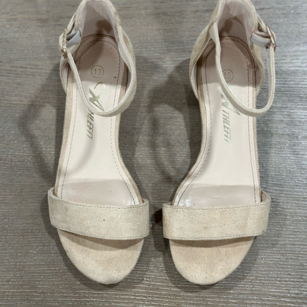 Elegant Cream Dress Shoes for Kids